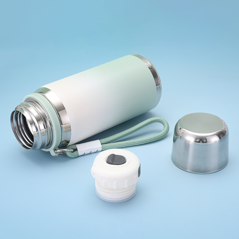 Nuevo automóvil portátil al aire libre taza de agua deportiva personalizada de alto valor 316 taza de aislamiento de acero inoxidable gran capacidad
