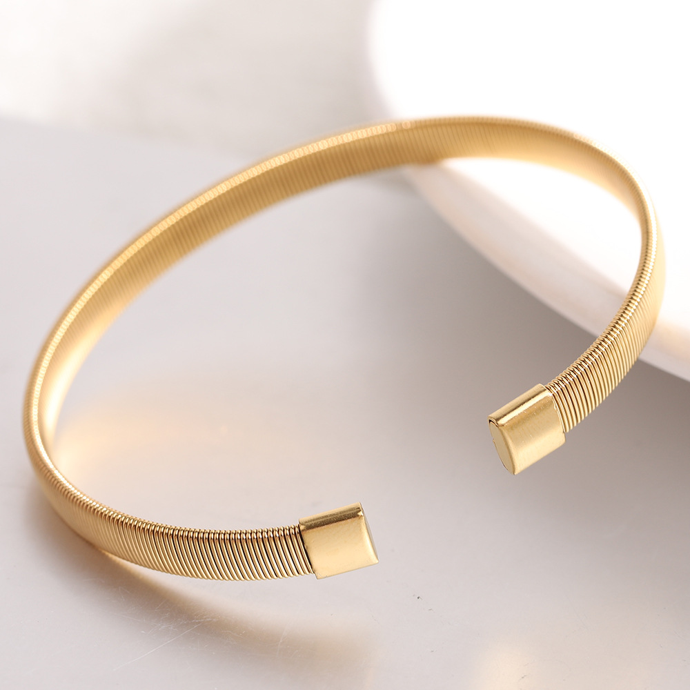 Solid Color Pattern Women's Gender Simple Style Solid Color Titanium Steel Plating Cuff Bracelets
