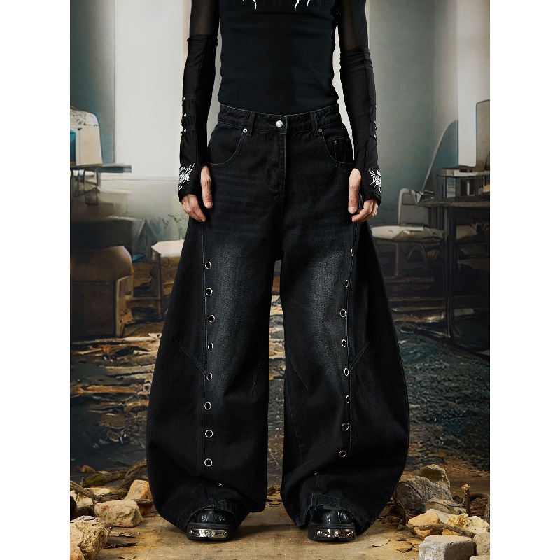 Darkwear Herren-Jeans mit Metallring im Used-Look – Avantgardistisches Design mit Hohlsaum, lässige, weite Cropped-Silhouette (Schwarz, S-XXXL)_voghion.com