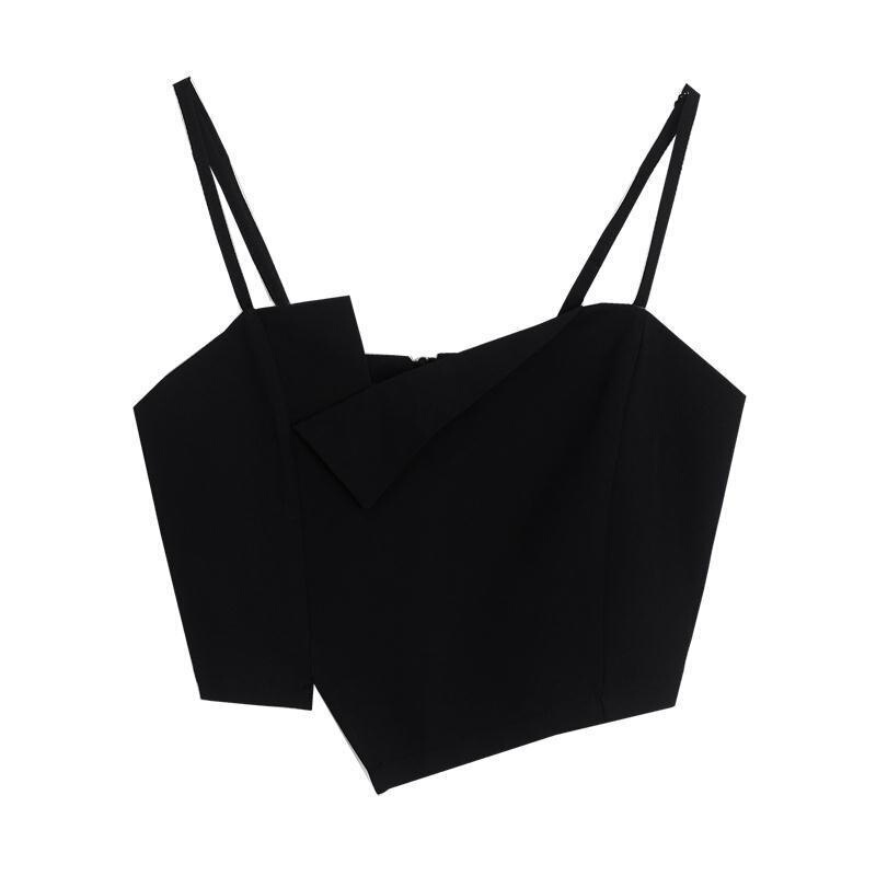 Design sense dislocation camisole 2022 short scheming sleeveless inner and outer wear women's summer thin Design sense dislocation camisole 2022 short scheming sleeveless inner and outer wear women's summer thin