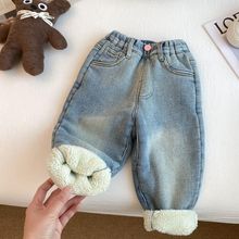 女童牛仔裤冬季加绒加厚2025新款一体绒羊羔绒女宝秋冬款儿童裤子