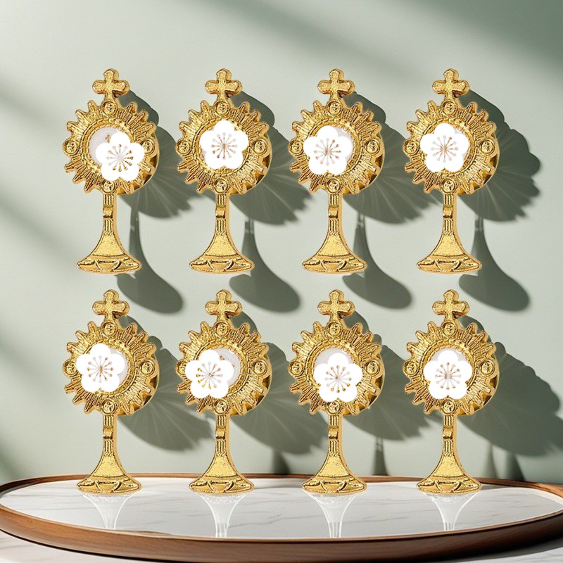 Aleación transfronteriza JHS Holy Grail Light broche de oro accesorios de aleación broche de decoración de ropa