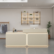 �����LС�ͻ��κ��s���b�����y̨ĸ������l������Ժǰ̨�Ӵ���̨