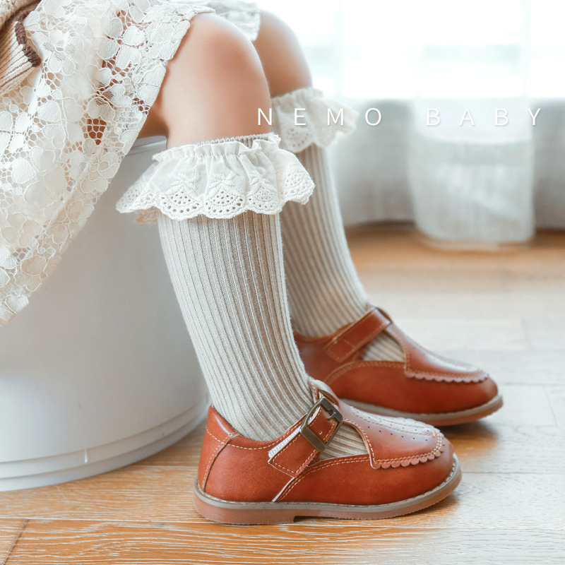 21 nuevos calcetines para niños Otoño e Invierno calcetines para niños medianos y grandes calcetines para niños sin tacón calcetines de algodón para bebés con cordones al por mayor