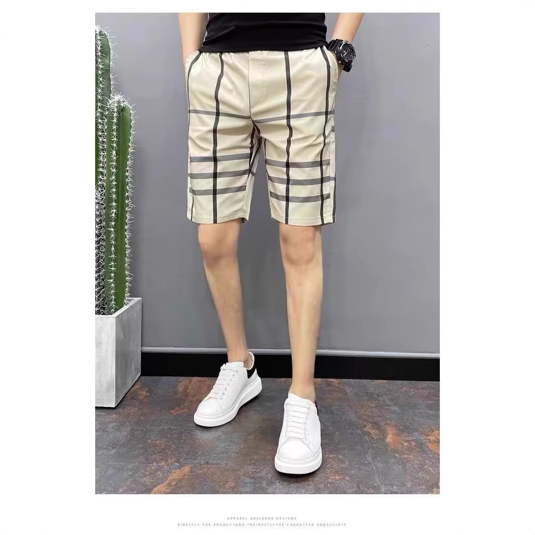 Pantalones cortos casuales para hombres de verano secado rápido delgado a cuadrillas de alta gama, pantalones deportivos rectos para hombres.