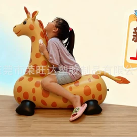 球类;充气沙发;游泳圈