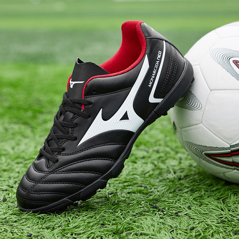 Cross-Border New High-Quality Adult Football Shoes Artificial Turf Tf Non-Slip Wear-Resistant Game Training Professional Football Shoes