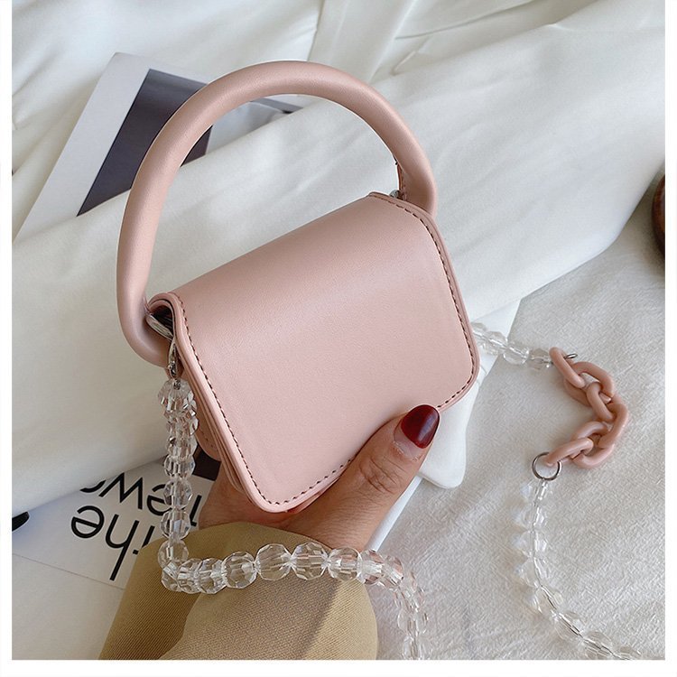 Fashion Casual Mini Acrylic Chain One-shoulder Messenger Bag Wholesale Nihaojewelry display picture 1