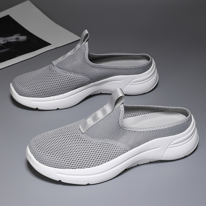 Comercio exterior transfronterizo de gran tamaño en nombre de la red de turismo al aire libre, todo negro, medio arrastre, zapatos casuales de gran tamaño, zapatillas ligeras de suela suave para hombres