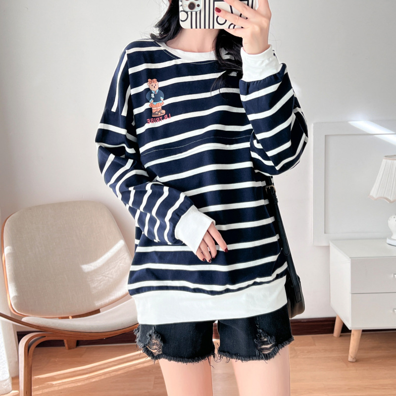 妊婦服の純綿授乳服は長袖tシャツの中にあります。|undefined
