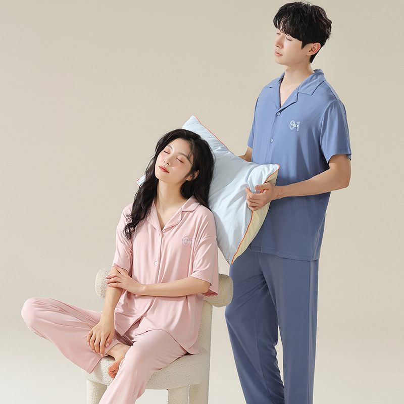 Pajamas de pareja moda para mujeres primavera y verano, pantalones de mangas cortas, ropa delgada para hombres y mujeres, cardigan, set grande