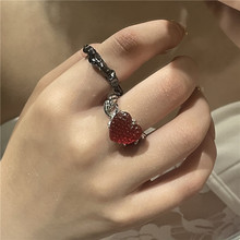 法式復古ins手工紅水晶愛心戒指 小眾設計感黑色烤漆熔岩開口指環