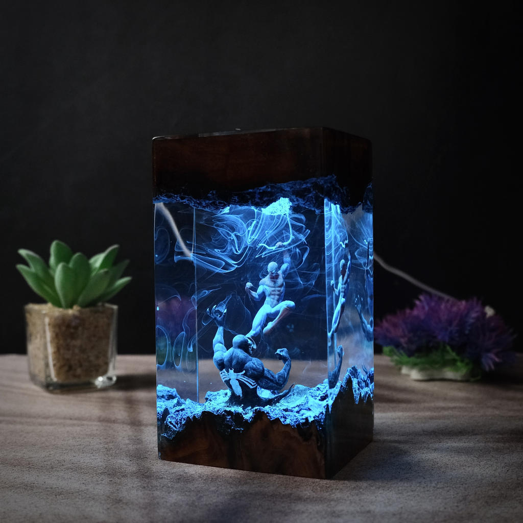 Resin Anime Night Light Desktop Ornament For Friends_voghion.com