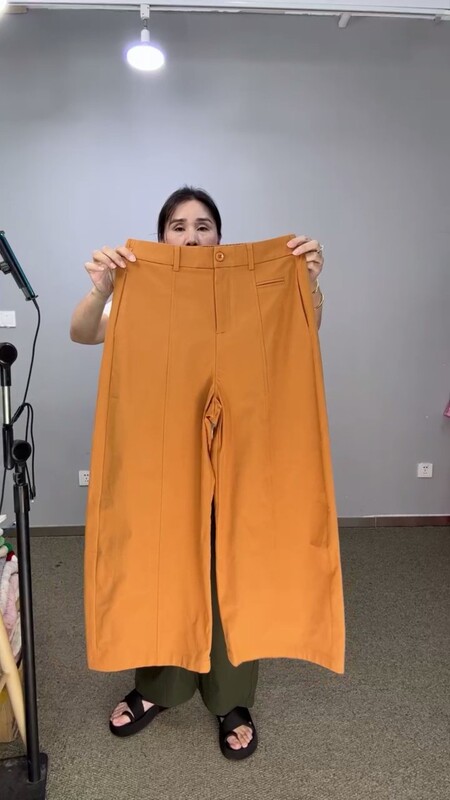 26030 Nine-point pants SMLXL. No returns or exchanges 26030 Nine-point pants SMLXL. No returns or exchanges