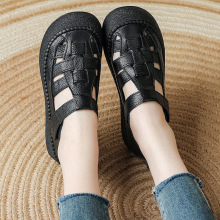 头层牛皮夏季新款复古罗马风凉鞋真皮透气防滑中老年厚底妈妈鞋子