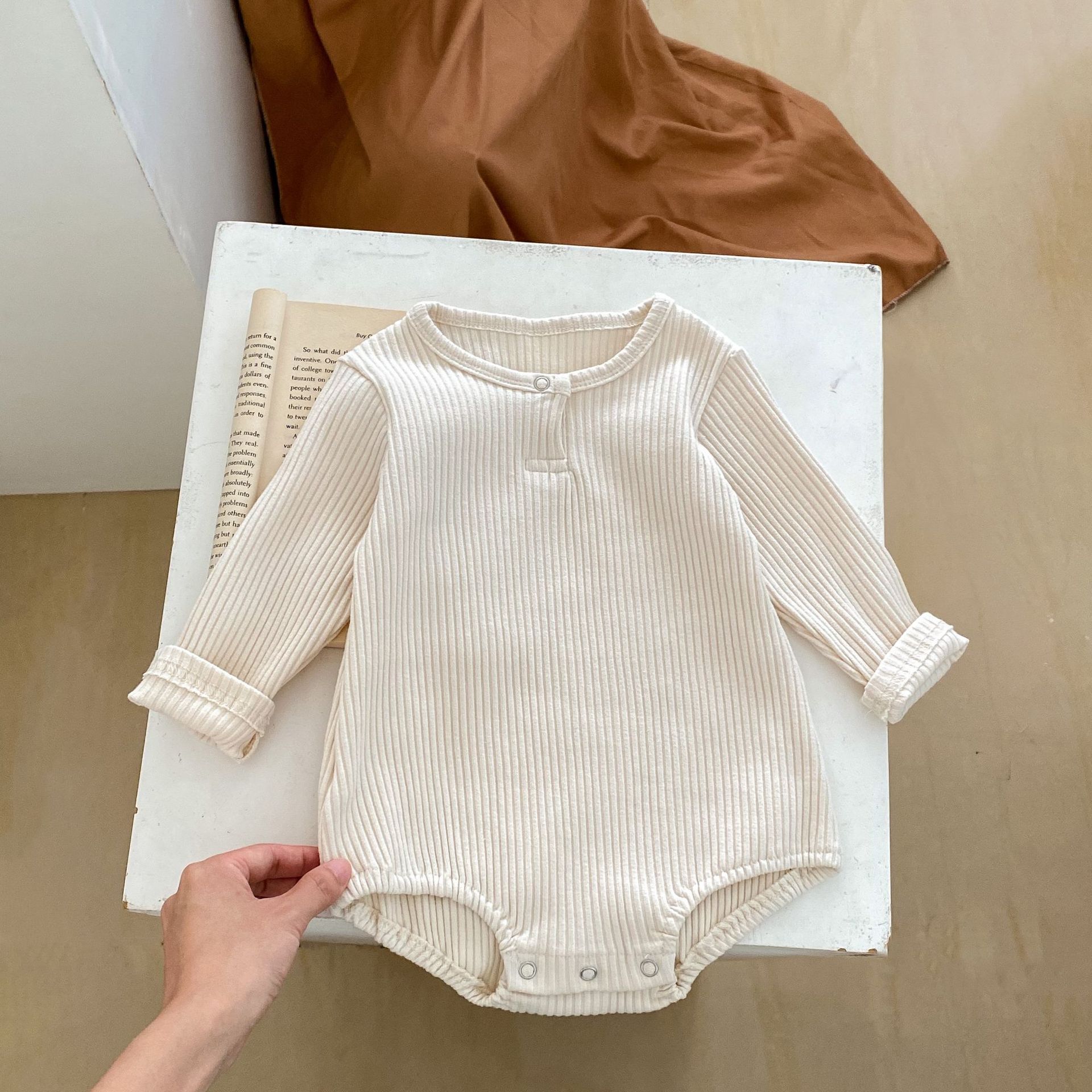 2024 Herbst Mädchen Baby Pit Krawatte Rundhals Langarm Hoodie Overall Dreieck Kletteranzug mit Hut inklusive_voghion.com