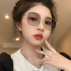 變色近視眼鏡女青檸綠超輕磨砂框可配近視防藍光新款多邊形眼鏡框