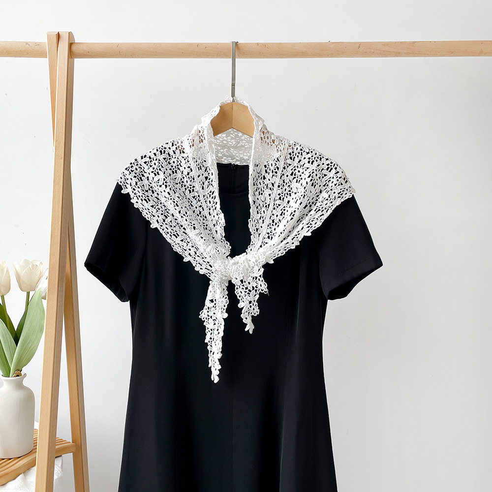 Bufanda triangular estilo ins, pañuelo en la cabeza, pañuelo en la cintura irregular, cortina de pedo, pañuelo en la cabeza de encaje con chal fino de punto hueco