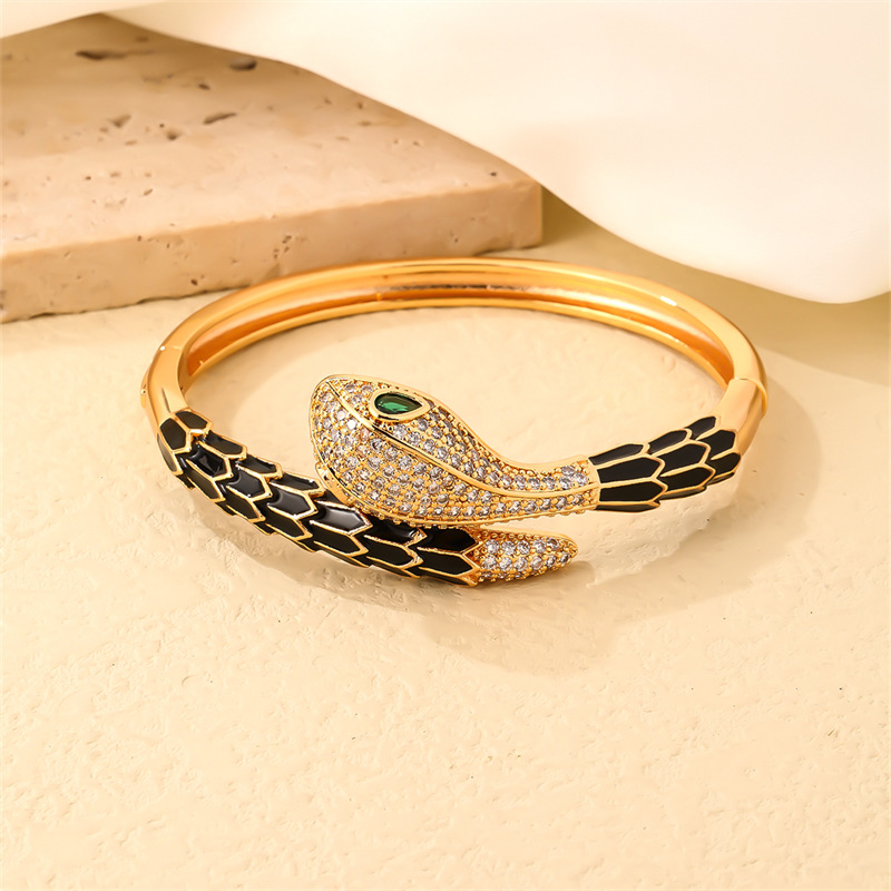 Parure de bijoux serpentine pleine de diamants, bague bracelet en zircon, personnalité de luxe légère, tête de léopard de l'industrie lourde_voghion.com