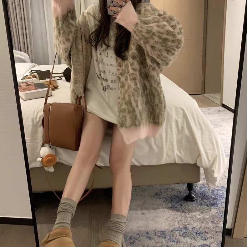 Cárdigan de Punto con Estampado de Leopardo para Mujer de Poliéster y Elastano Cuello redondo para Otoño e Invierno