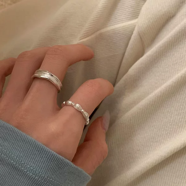 Textured Plain Ring for Women, Niche Design, Accessible Luxury, High-End, Adjustable, Versatile Index Finger Ring, New Product Wholesale Trend
