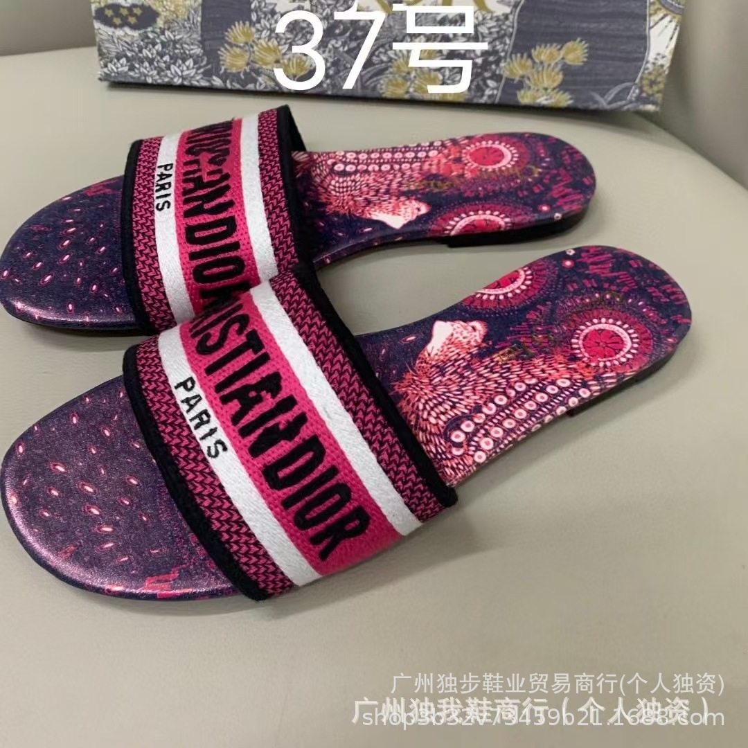 Zapatillas de piso plano de moda versátiles en forma de una forma D clásica transfronteriza adecuada para extranjeros no molestes nacionales image 43