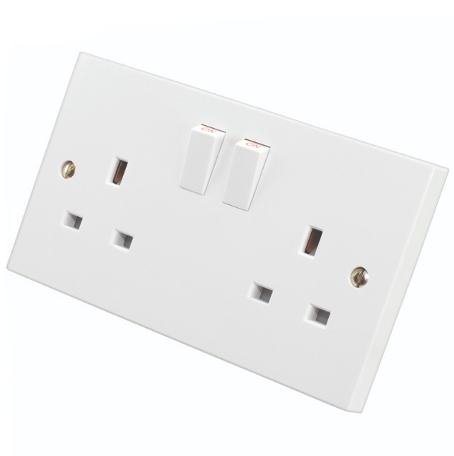 跨境英标英式英规双位开关插座 2 GANG 13A SP SWITCHED SOCKET