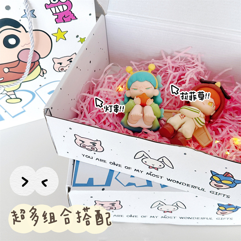 新しいクレヨンしんちゃんギフトセット、ガールフレンドや親友のための見栄えの良いギフトバッグ、漫画のギフトバッグ|undefined