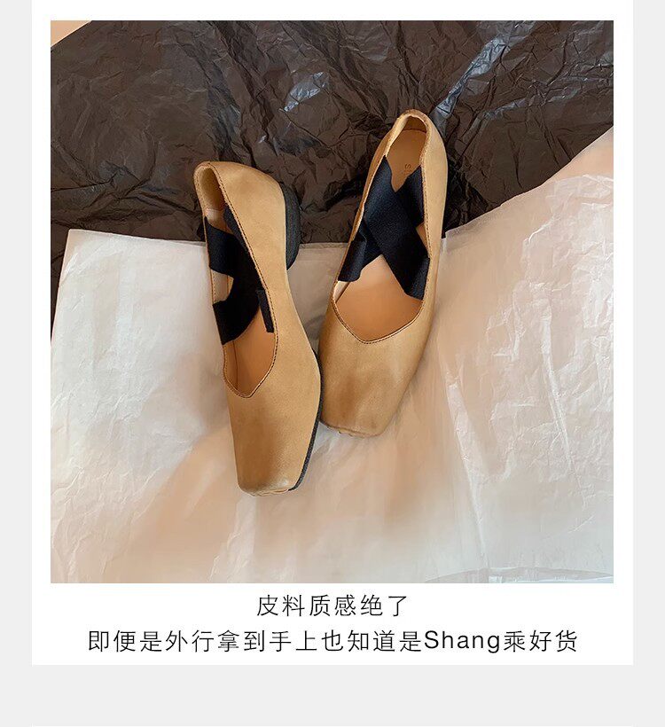 Giày búp bê nữ mũi vuông da cừu phối quai chéo, đế bệt gót thô 5 cm — Da đen (gót dày), Da đen (đáy phẳng), Màu trà sữa (gót dày), Màu trà sữa (đáy phẳng) chi tiết 32