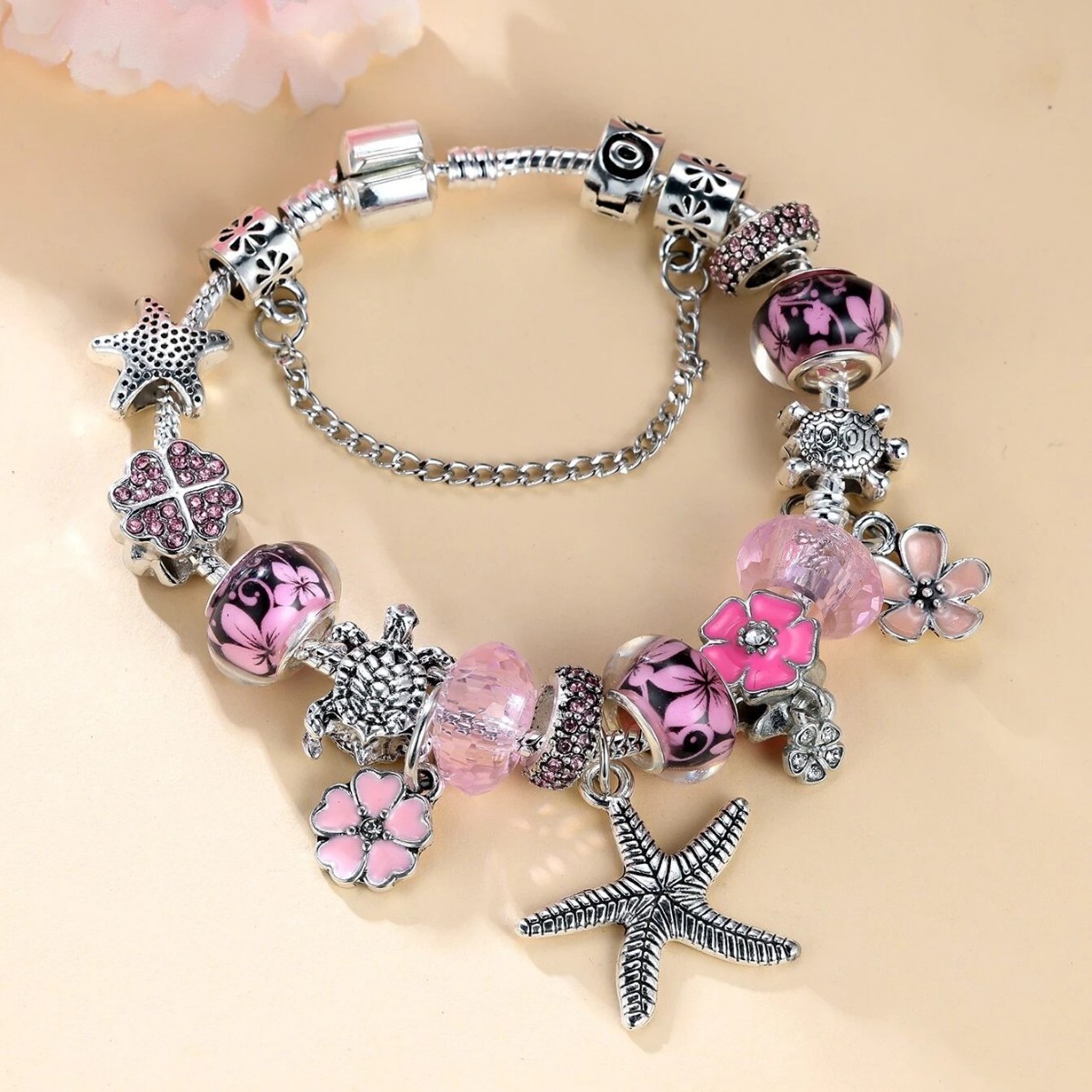 Pulsera Panjia Dora DIY transfronteriza explosión retro estrella de mar colgante de flores de goteo de aceite tortuga de diamantes tetrahedron image 5
