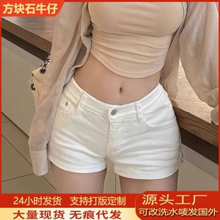 ��ʽ�����ð�ɫ����ţ�г���ѝŮ�ļ����폗���o��A�ְ��Ο�ѝ