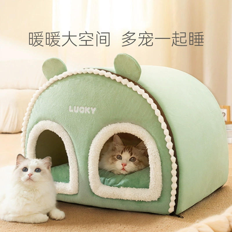 Зимой теплая собачья будка полузакрытая домашняя питомница