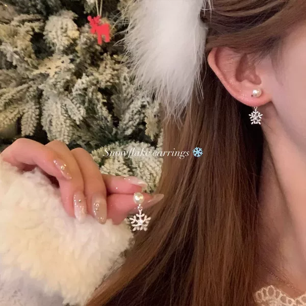 Exquisite Sparkling Zirconium Snowflake Pearl Pendant Back-Hanging Earrings for Women, Accessible Luxury and High-End Earrings Without Pierced Ear Clip Earrings
