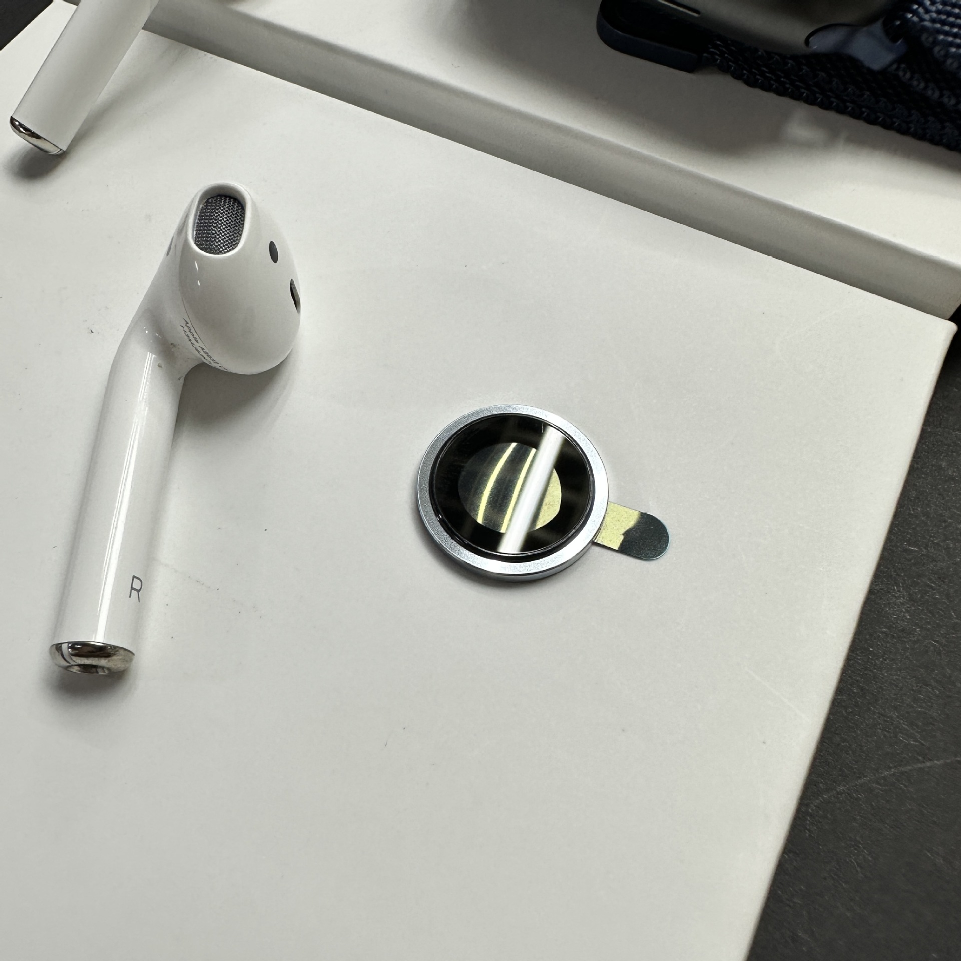 Adecuado para iPhone15 Eagle Eye lente anillo Apple 15Pro Eagle Eye convexo paso protector de cámara de dos colores