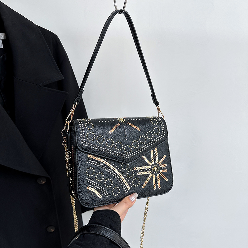2026 New Niche Design Women's Bag, Starburst Rivet Chain Small Square Bag, Light Luxury Retro Shoulder Crossbody Bag