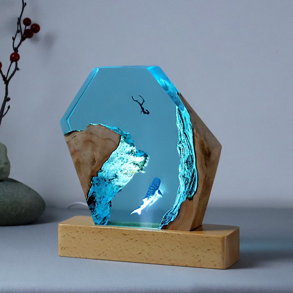 Ocean Karst Cave Whale Diver Desktop Decoration Creative Lamp Holders Solid Wood Resin Nightlight Birthday Gift Jewelry