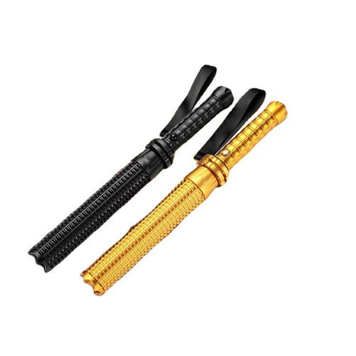 Q5 strong light flashlight mace telescopic zoom wide angle rechargeable waterproof long shot wholesale