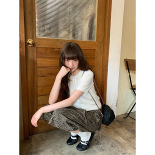 �U�ռ���A�I����ᘿ��_��Ů�ļ�С���Շ��м�ɫT������