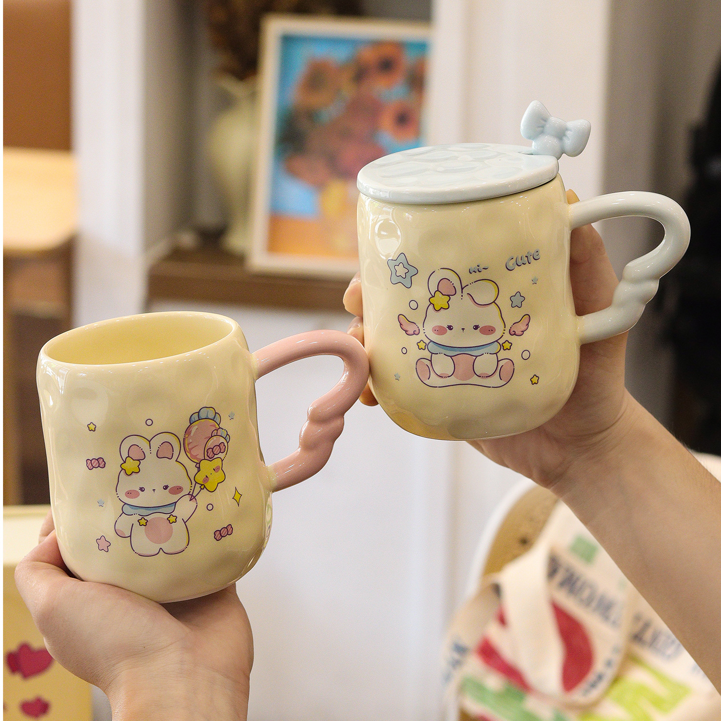 Conjuntos de tazas de cerámica de conejo mágico de alto valor con caja de regalo, tazas de marca con tapa + cucharada de taza de agua, taza de regalo