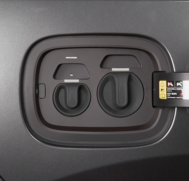 Suitable for Ideal L6L7L8L9 Charging Port Magnetic Cover Silicone Waterproof Protective Cover Accessories Car Supplies Black Technology