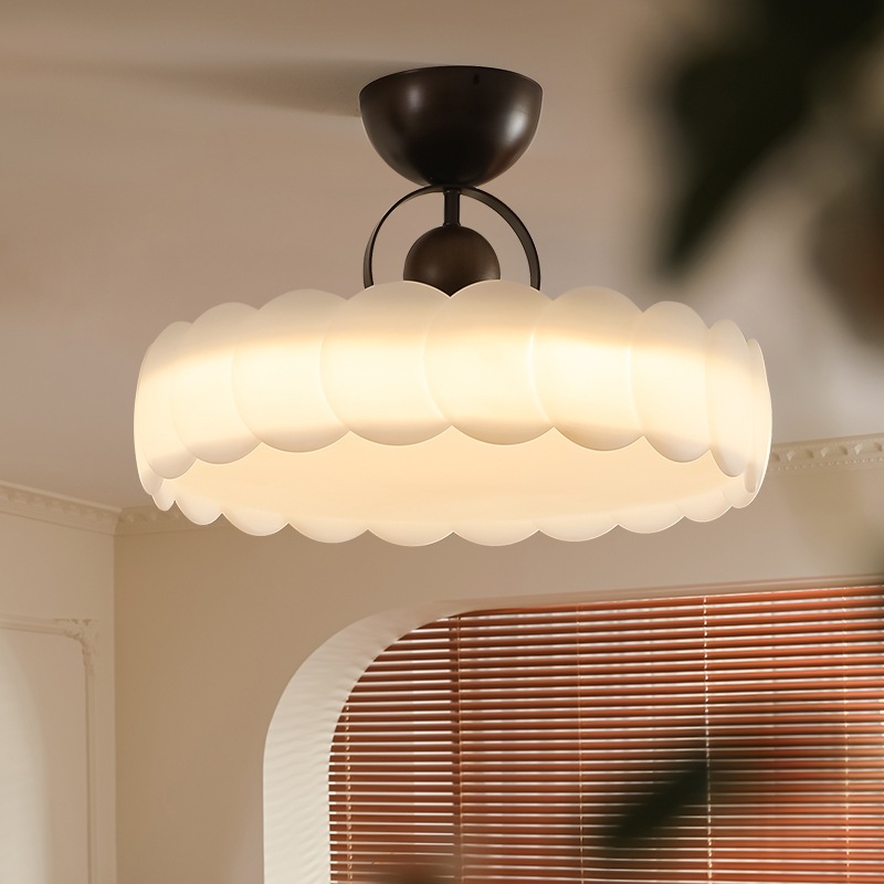 lámpara de techo del dormitorio medieval crema viento dormitorio principal lámpara de la casa de la princesa diseñador moderno simple lámpara de estudio sentido avanzado