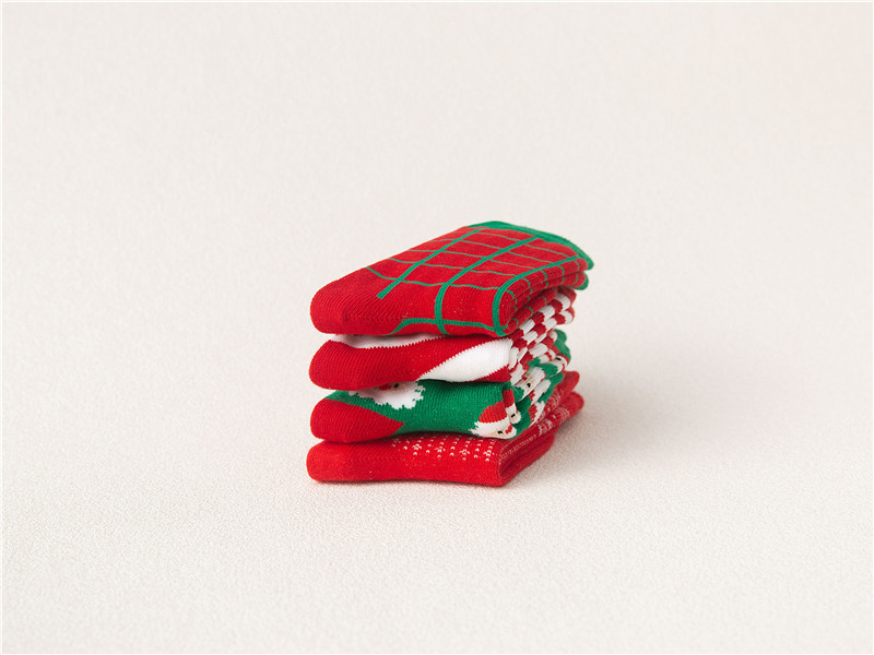 Cotton Fabric Retro Style Kid's Retro Santa Claus Stripe Plaid Cotton Crew Socks 4 Piece Set