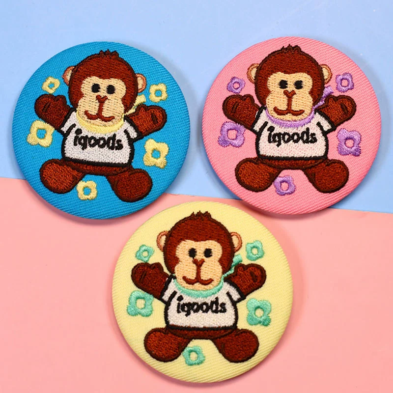 Маленькая обезьяна с вышивкой из жести круглый бар значок может быть изготовлены на заказ