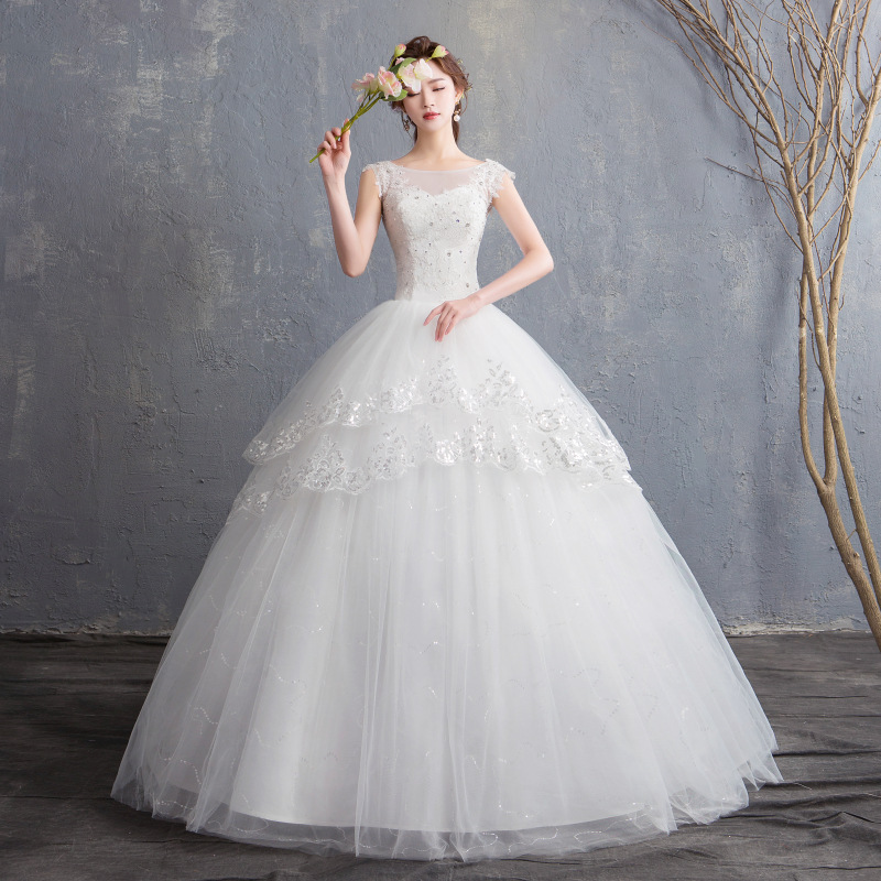 Nuevo vestido de novia 2026 para novias, corte ajustado, estilo princesa con cola, vestido nupcial de ensueño con cuello en V estilo Hepburn hasta el suelo. image 1
