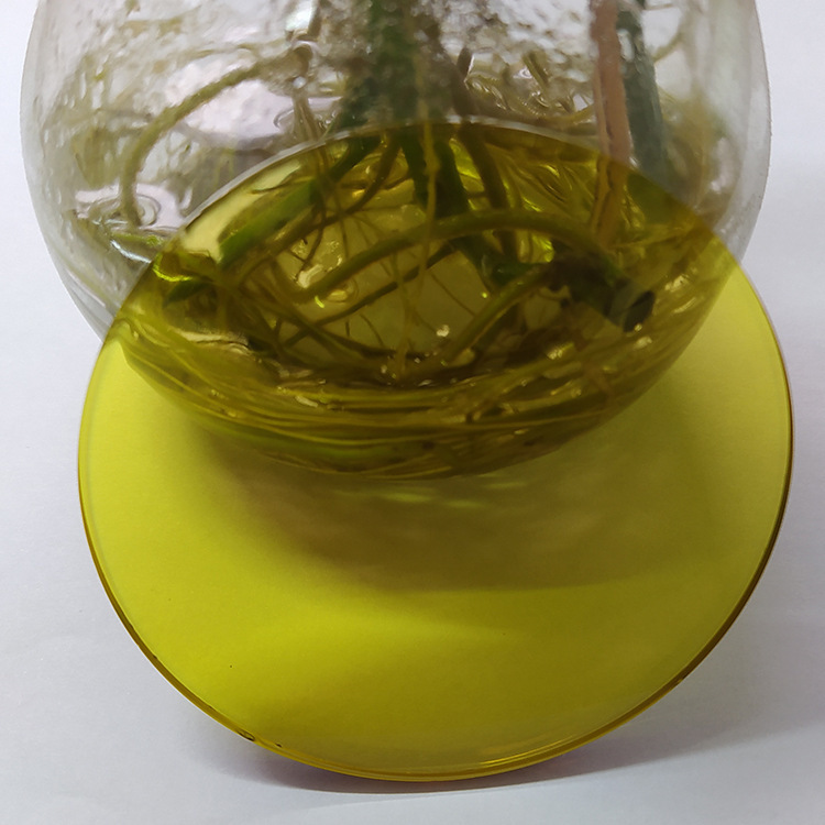 Lentes de conducción de película de visión nocturna de fondo amarillo miopía anti-luz azul decoloración gris 1.56 asférica anti-deslumbramiento luz intensa