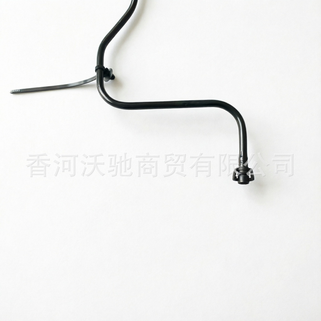 LR091813 T2H1438 is suitable for the Land Rover Range Rover Jaguar new XEXF water tank auxiliary water reservoir return pipe