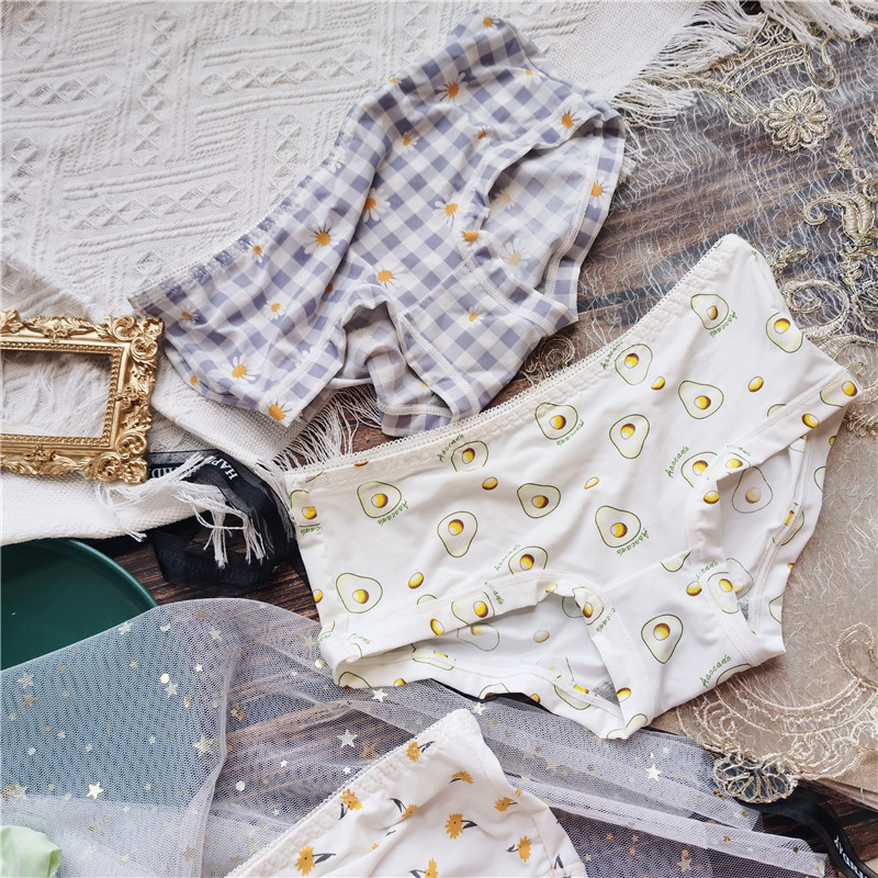 【80-120】333 Cute Little Fresh Milk Silk Women's Underwear Sexy Hip-Covering Ice Silk Low-Waist Women's Underwear 333 【80-120】333 Cute Little Fresh Milk Silk Women's Underwear Sexy Hip-Covering Ice Silk Low-Waist Women's Underwear 333