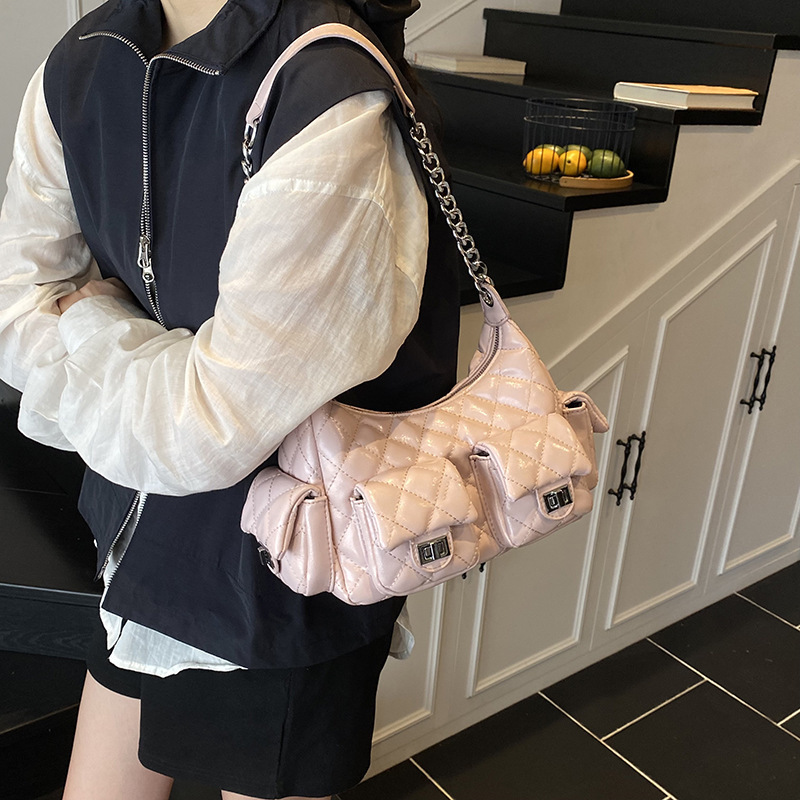 新型菱格刺繍糸小香風バッグ女性2025クロスボーダー大容量斜めショルダーバッグチェーンシングル肩脇下バッグ|undefined