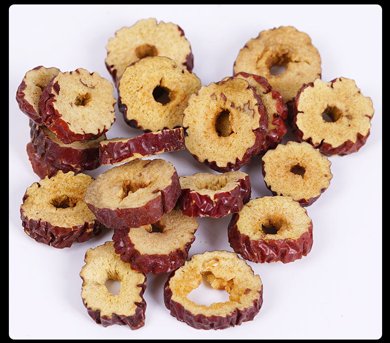Red Jujube Slices (Ziziphus jujuba) — Dried Seedless Jujube Rings for Tea & Soup, 80g Jar preparation