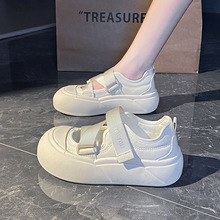 圆头百搭轻便厚底小白鞋女2024新款爆款夏季增高时尚网红浅口单鞋